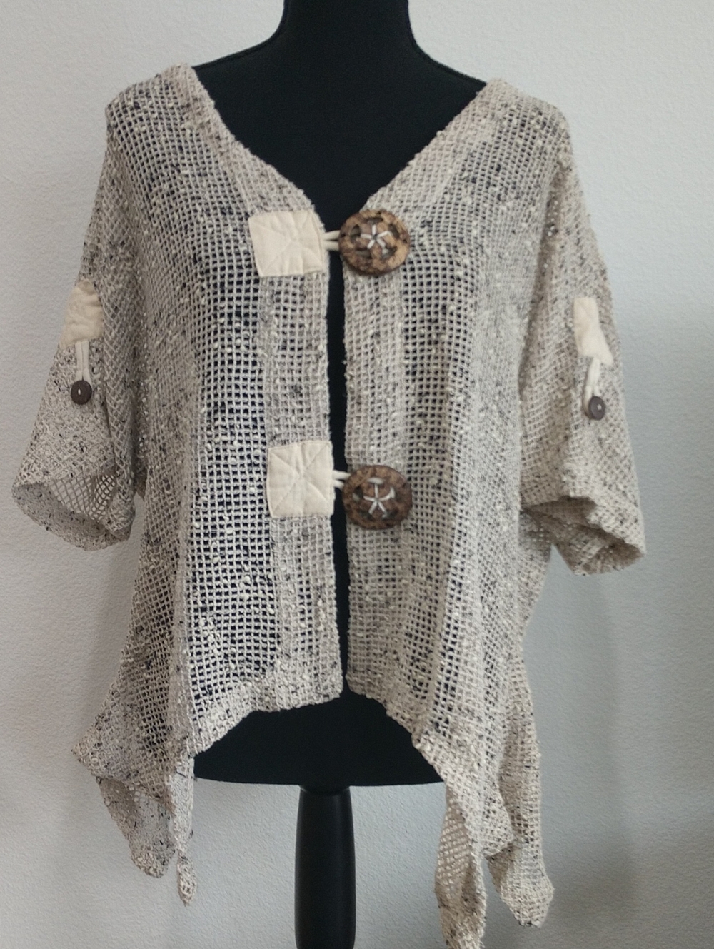 Kaktus Cream Open-Weave Button Front Shrug